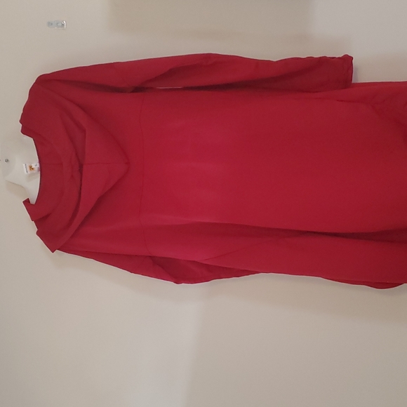 Red Tieable Hoodie - Picture 3 of 6